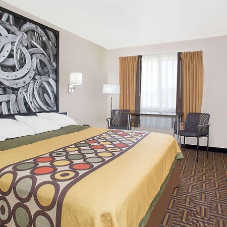 Hotel Super 8 By Wyndham Bloomfield Esterno foto